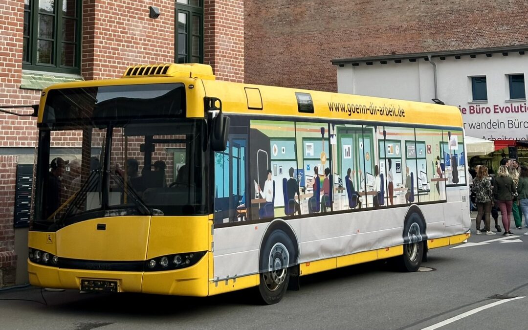 Virtueller Bus – Visitenkartenparty 2025